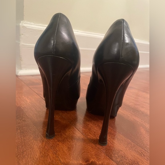 Saint Laurent Black Leather Platform Pumps - size 35.5 - Picture 2 of 8